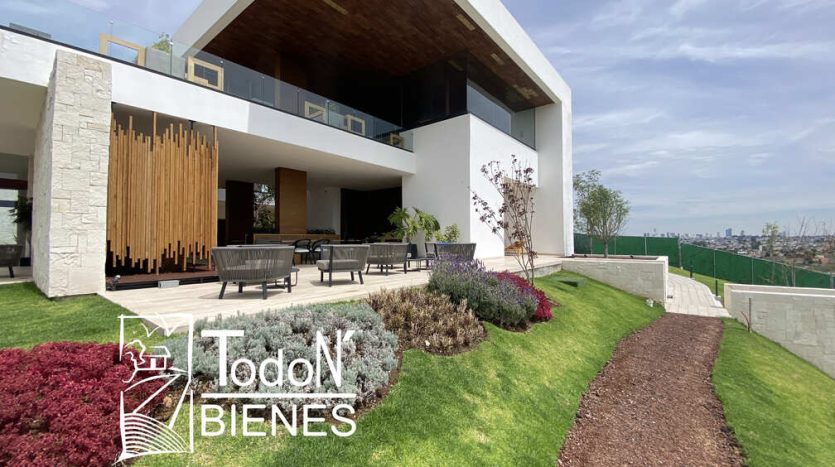 DEPA RENTA TORRE HEM ALCUMBRE Lomas de Angelópolis PUEBLA