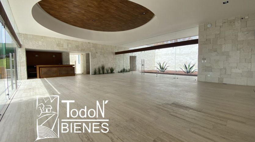 DEPA RENTA TORRE HEM ALCUMBRE Lomas de Angelópolis PUEBLA