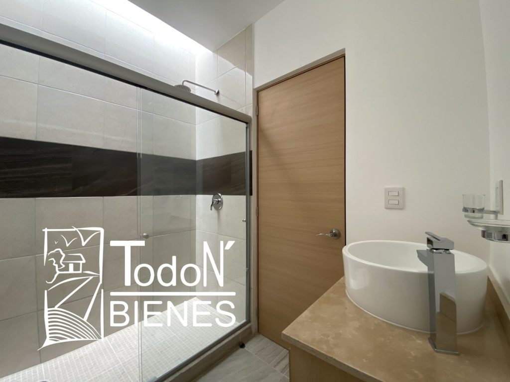 CASA VENTA LA RAYANA Lomas de Angelópolis CASCATTA PUEBLA