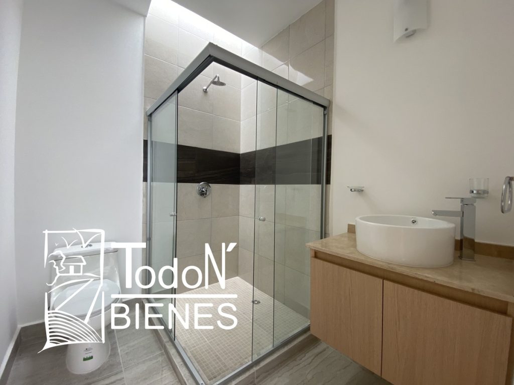 CASA VENTA LA RAYANA Lomas de Angelópolis CASCATTA PUEBLA