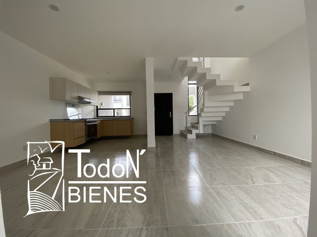 CASA VENTA LA RAYANA Lomas de Angelópolis CASCATTA PUEBLA