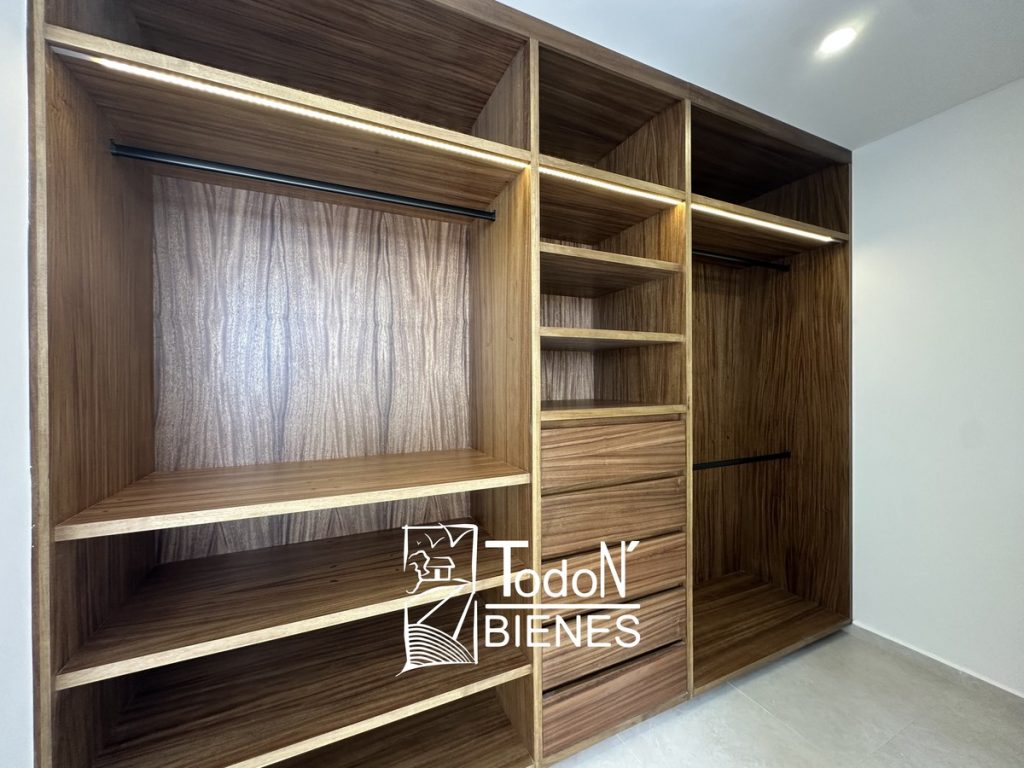 CASA VENTA PARQUE VIENA Lomas de Angelópolis 2 PUEBLA