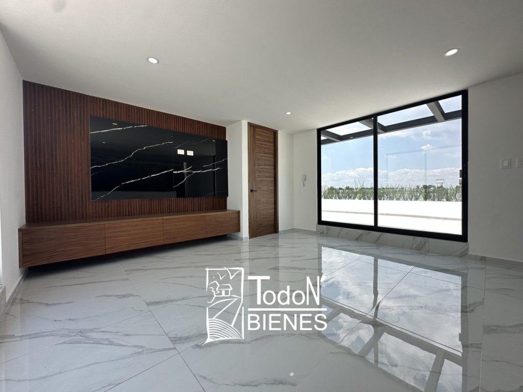CASA VENTA PARQUE VIENA Lomas de Angelópolis 2 PUEBLA