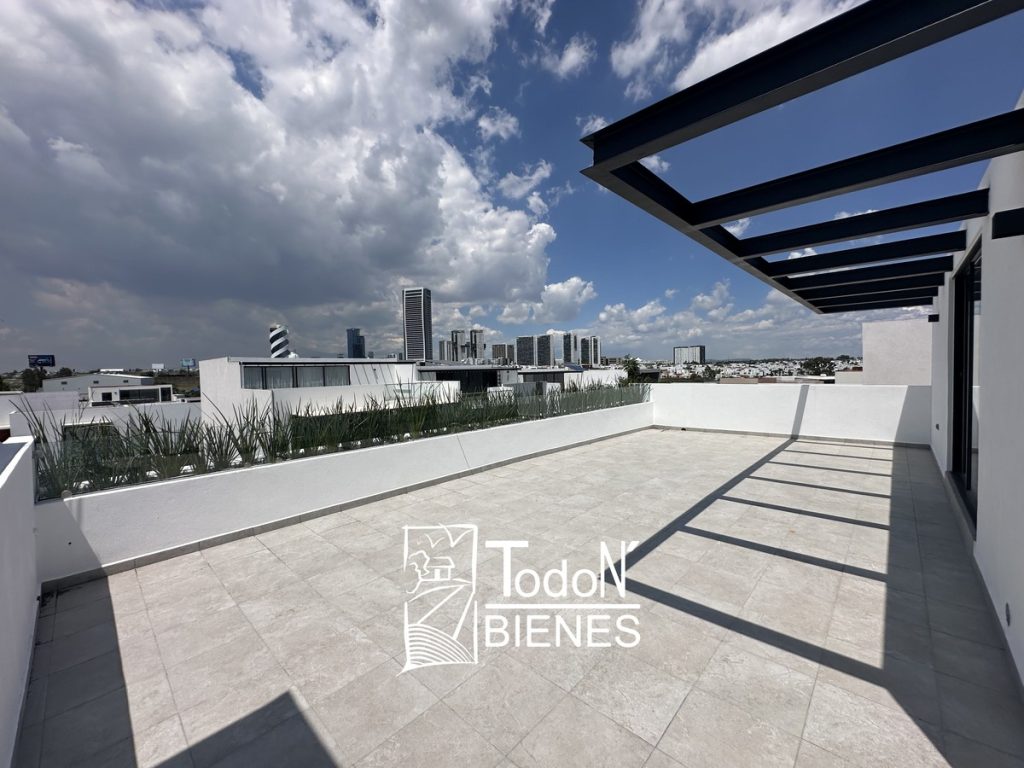 CASA VENTA PARQUE VIENA Lomas de Angelópolis 2 PUEBLA