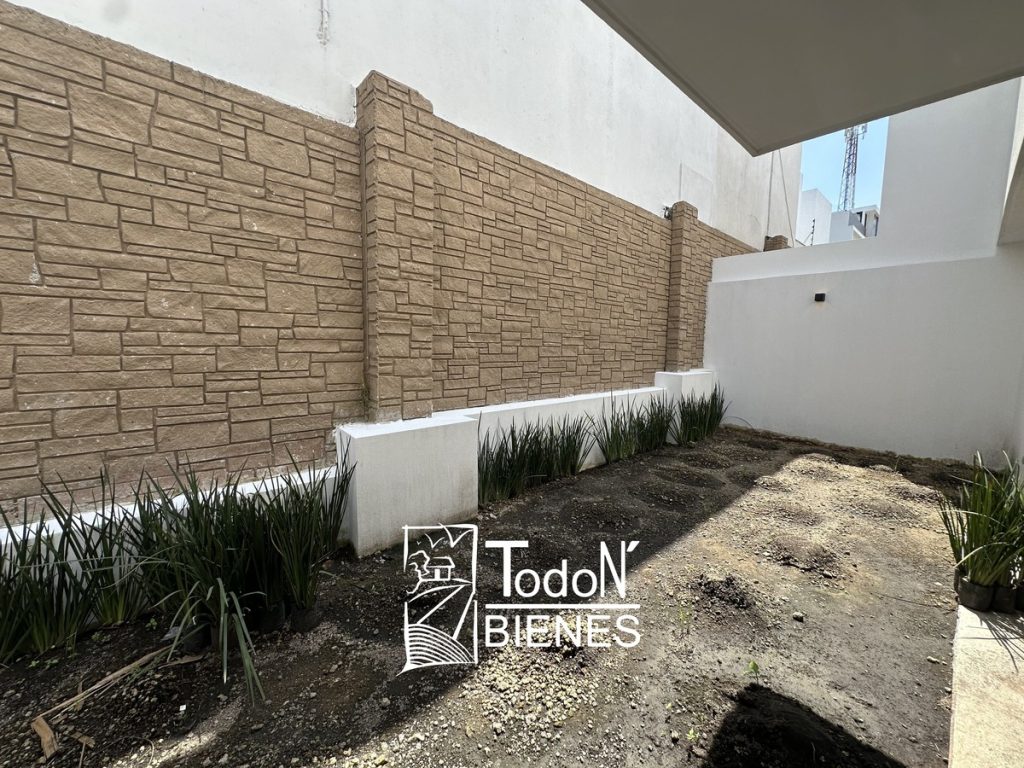 CASA VENTA PARQUE VIENA Lomas de Angelópolis 2 PUEBLA