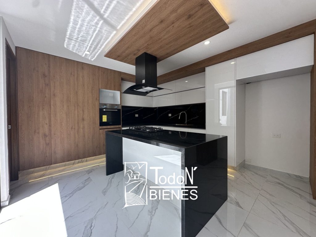 CASA VENTA PARQUE VIENA Lomas de Angelópolis 2 PUEBLA
