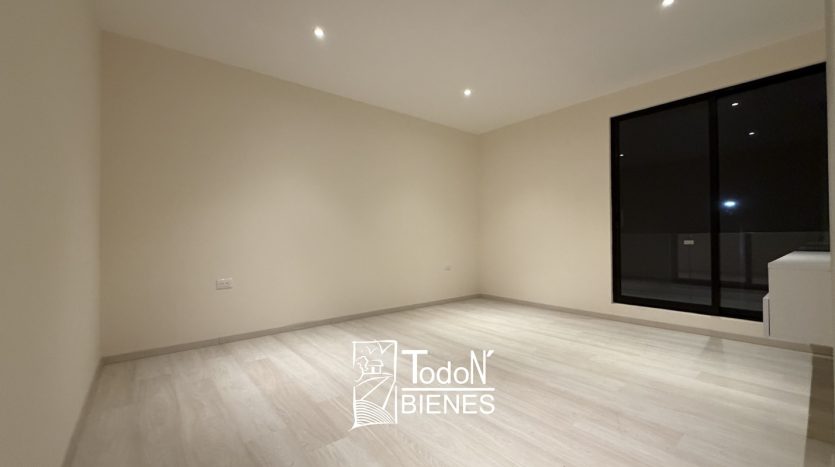 CASA VENTA MALTA Lomas de Angelópolis H23