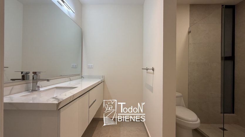 CASA VENTA MALTA Lomas de Angelópolis H23