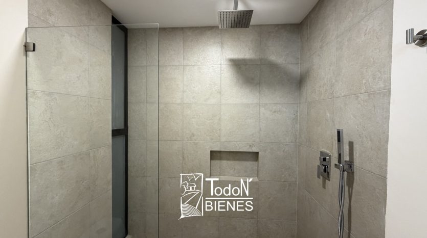 CASA VENTA MALTA Lomas de Angelópolis H23