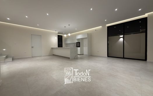 CASA VENTA MALTA Lomas de Angelópolis H23