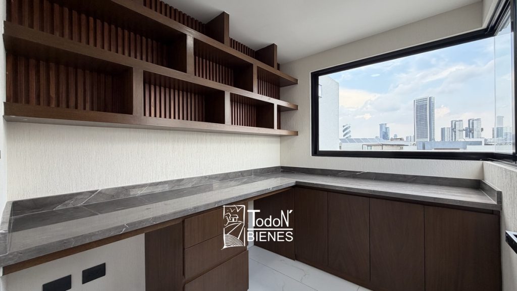 CASA VENTA PARQUE MONACO Lomas de Angelópolis 2 PUEBLA