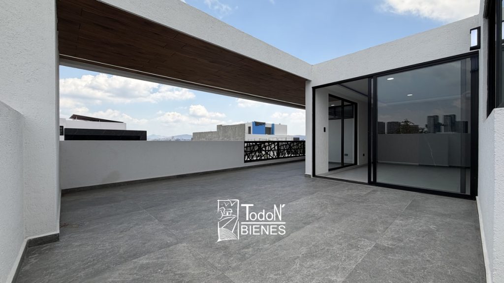 CASA VENTA PARQUE MONACO Lomas de Angelópolis 2 PUEBLA