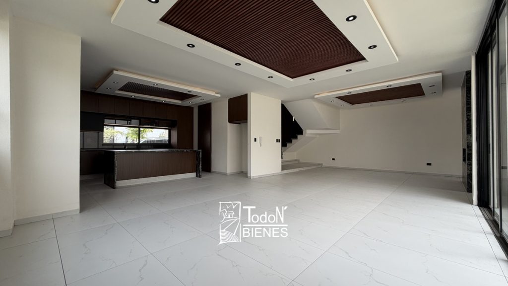 CASA VENTA PARQUE MONACO Lomas de Angelópolis 2 PUEBLA