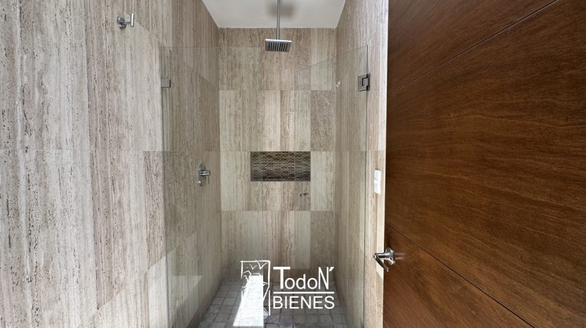 Venta casa castellana Lomas de Angelópolis Puebla