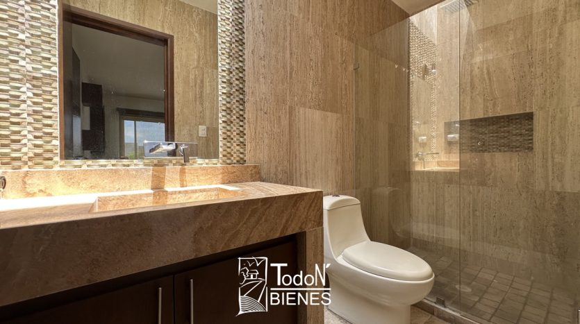 Venta casa castellana Lomas de Angelópolis Puebla