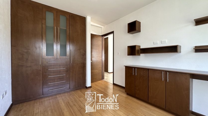 Venta casa castellana Lomas de Angelópolis Puebla