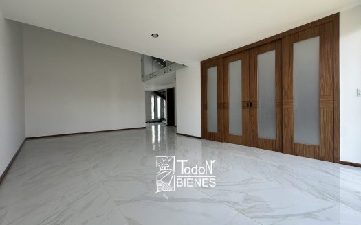 Casa venta san marino Lomas de Angelópolis 2 PUEBLA