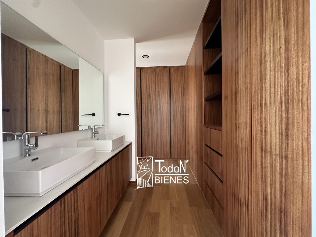 Casa venta san marino Lomas de Angelópolis 2 PUEBLA