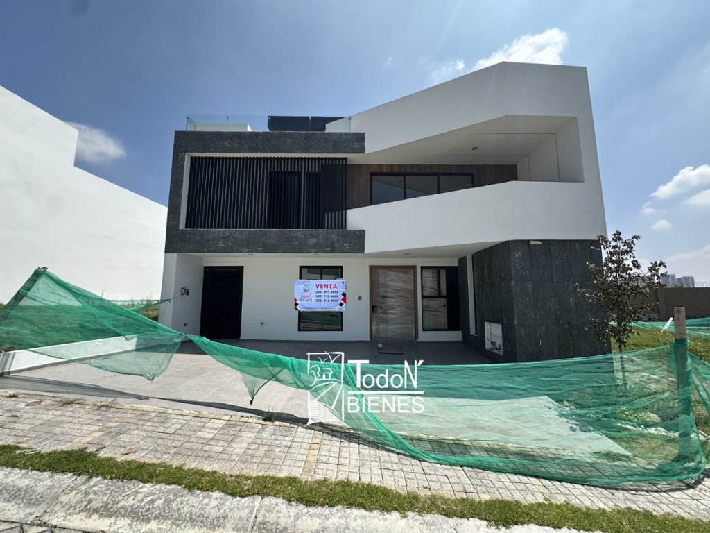 Casa venta san marino Lomas de Angelópolis 2 PUEBLA