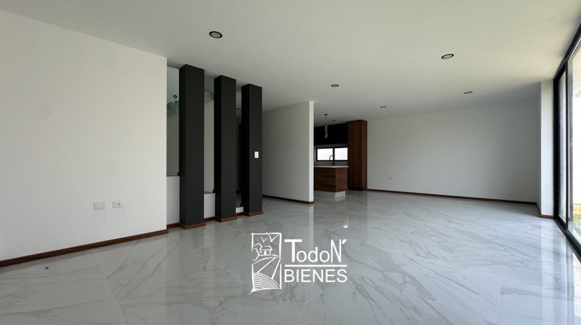Casa venta san marino Lomas de Angelópolis 2 PUEBLA