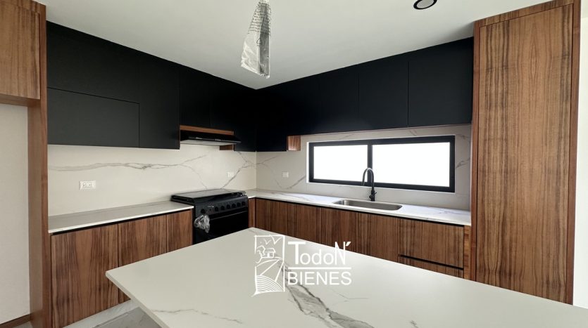 Casa venta san marino Lomas de Angelópolis 2 PUEBLA