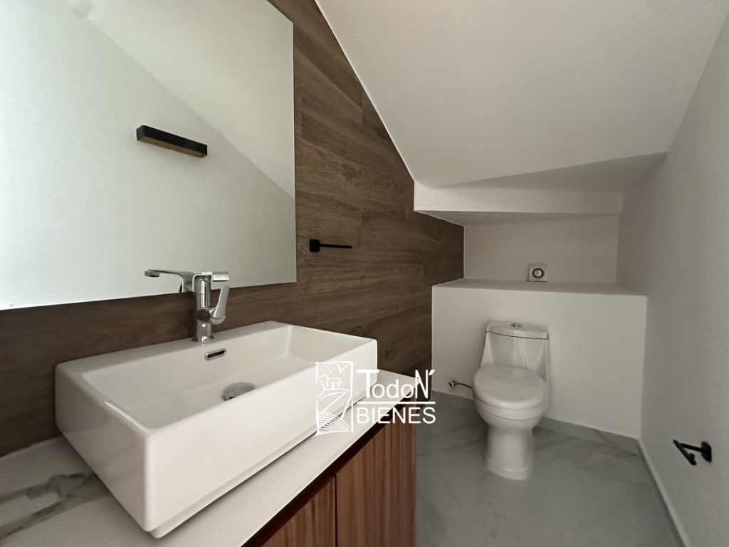 Casa venta san marino Lomas de Angelópolis 2 PUEBLA
