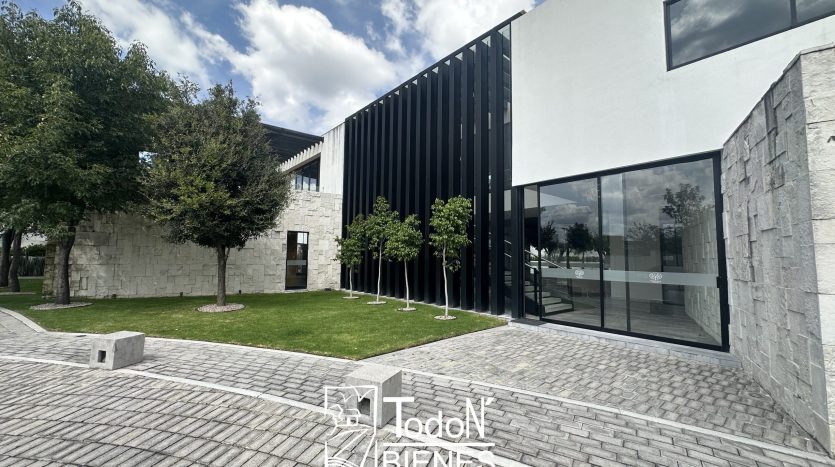 Venta terreno Lomas de Angelópolis Parque Foresta PUEBLA CASA CLUB