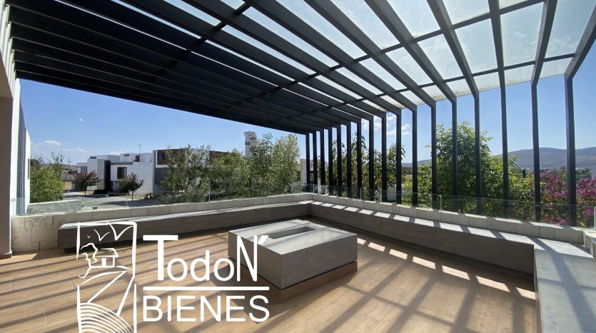 Venta terreno Lomas de Angelópolis Parque Foresta PUEBLA CASA CLUB