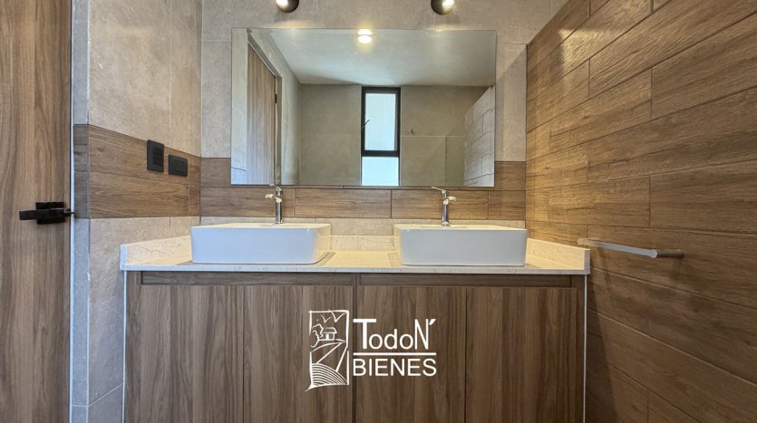 Venta casa Lomas de Angelópolis Puebla parque campeche