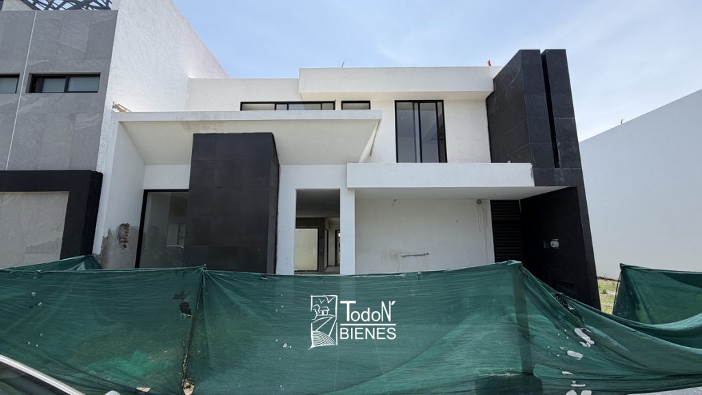 VENTA CASA PARQUE CHIAPAS Lomas de Angelópolis Cascatta Puebla