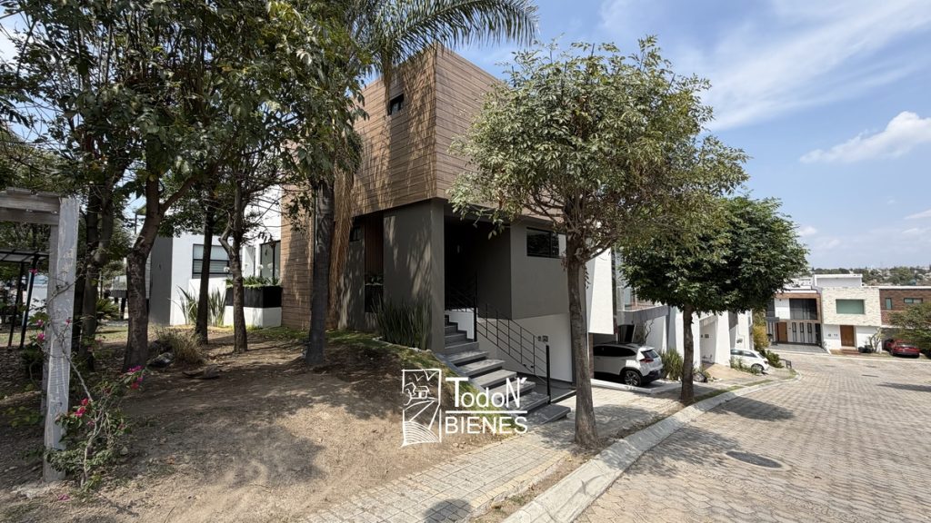 CASA VENTA PARQUE CUERNAVACA Lomas de Angelópolis Cascatta Puebla
