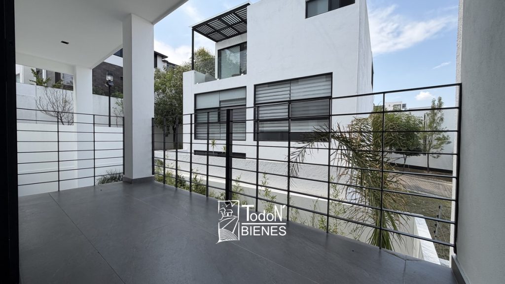CASA VENTA PARQUE CUERNAVACA Lomas de Angelópolis Cascatta Puebla