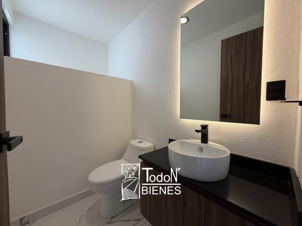 CASA VENTA RENTA PARQUE MEXICO Lomas de Angelópolis Puebla