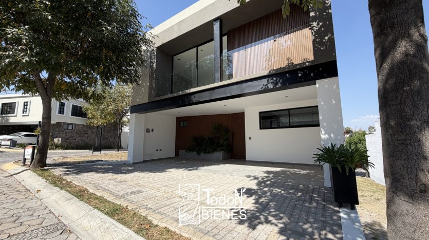 Casa venta cuernavaca Lomas de Angelópolis Cascatta Puebla