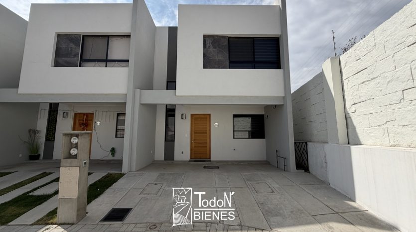 Casa en renta Santorini Lomas de Angelópolis Cascatta