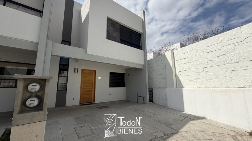 Casa en renta Santorini Lomas de Angelópolis Cascatta