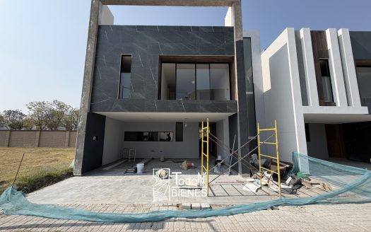 Venta casa Lomas de Angelópolis Cascatta Parque Sonora Puebla