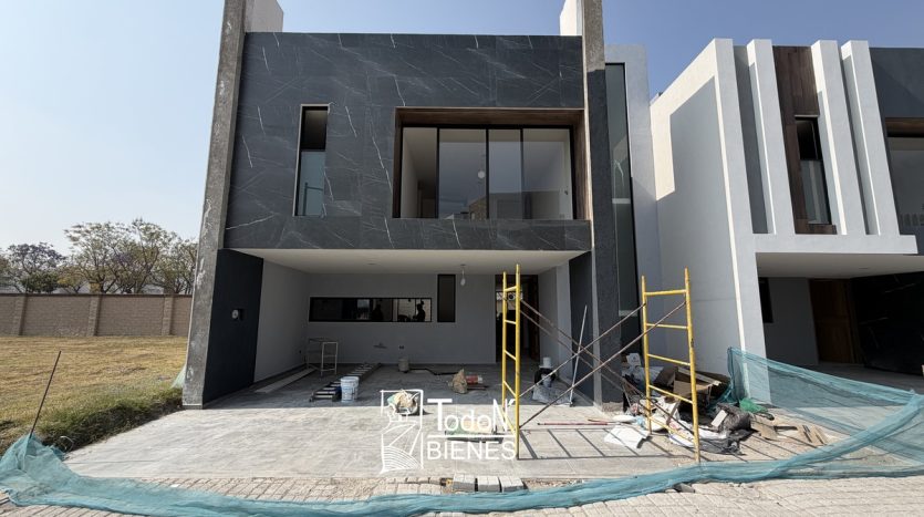 Venta casa Lomas de Angelópolis Cascatta Parque Sonora Puebla