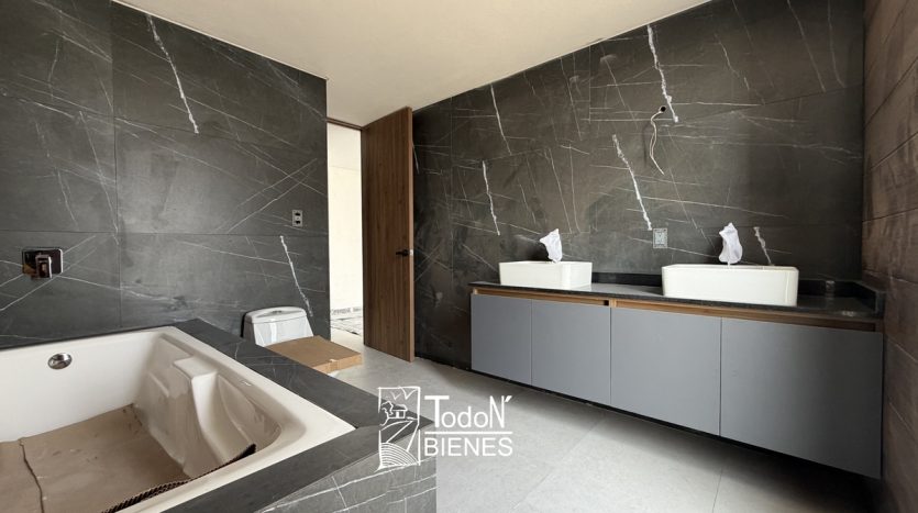 Venta casa Lomas de Angelópolis Cascatta Puebla Parque Sonora