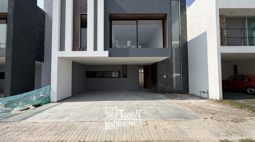 Venta casa Lomas de Angelópolis Cascatta Puebla Parque Sonora