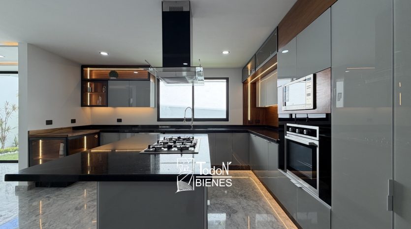 CASA VENTA PARQUE GRAN RESERVA Lomas de Angelópolis Cascatta Puebla