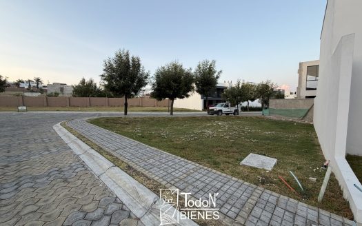 Lote en venta parque sofia Lomas de Angelópolis 2