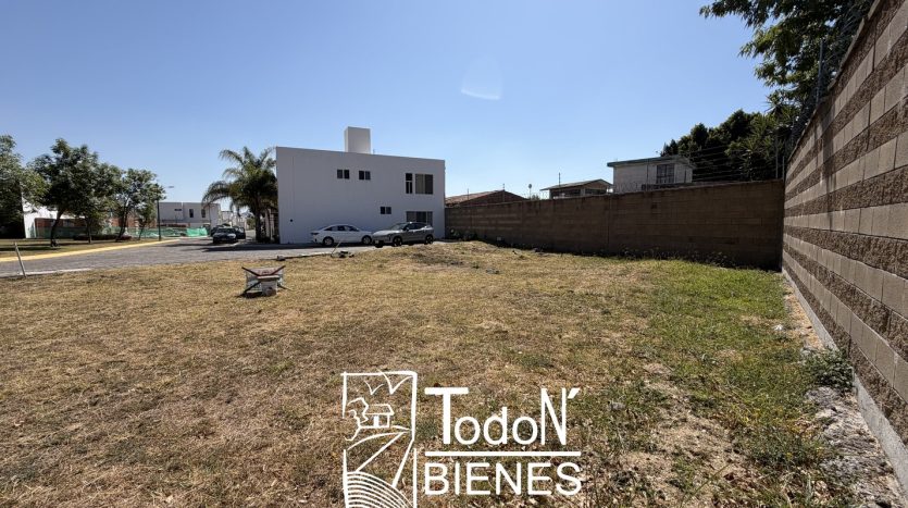 Terreno en venta entre alamedas atlixco