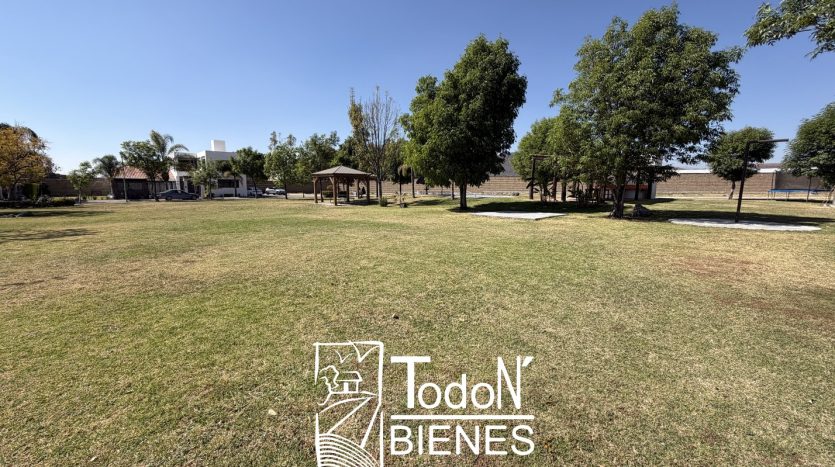 Terreno en venta entre alamedas atlixco