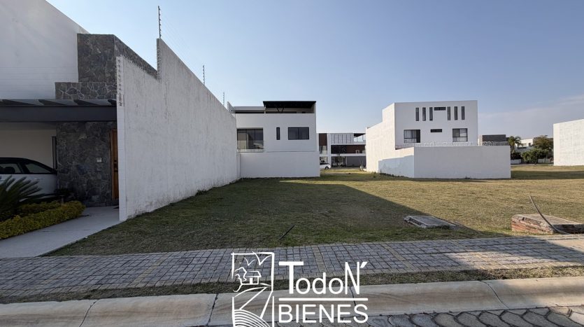 Terreno en venta Lomas de Angelópolis Puebla