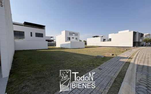 Terreno en venta Lomas de Angelópolis Puebla