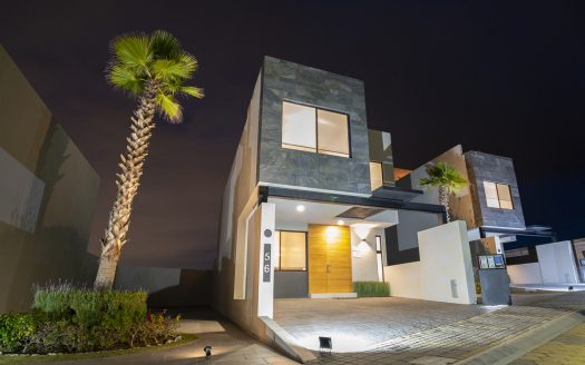 Venta casa la rioja Lomas de Angelópolis brunello