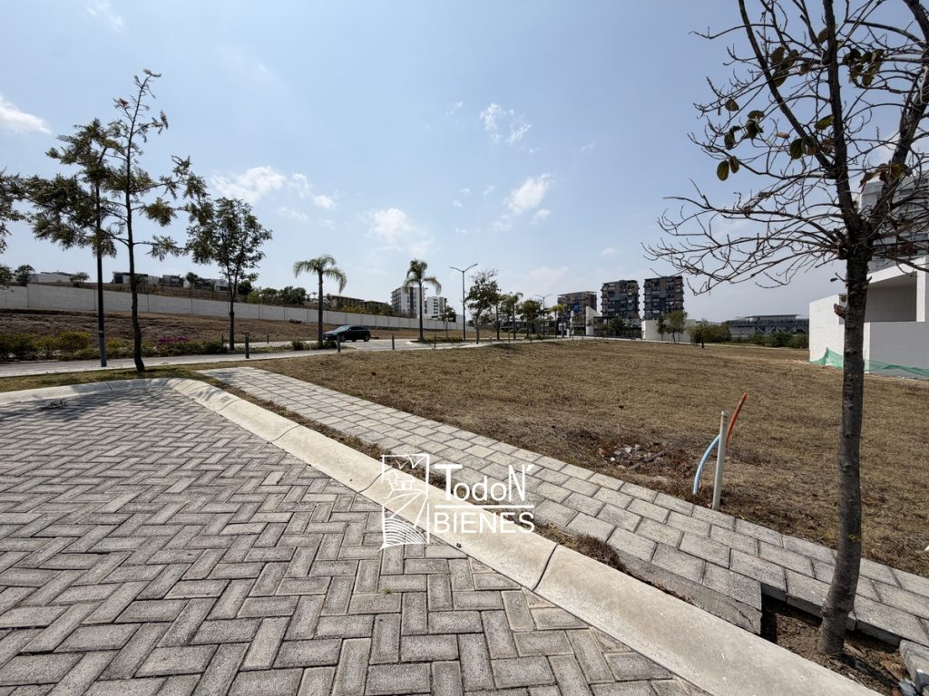 Venta terreno Lomas de Angelópolis Cascatta Parque Adara Puebla
