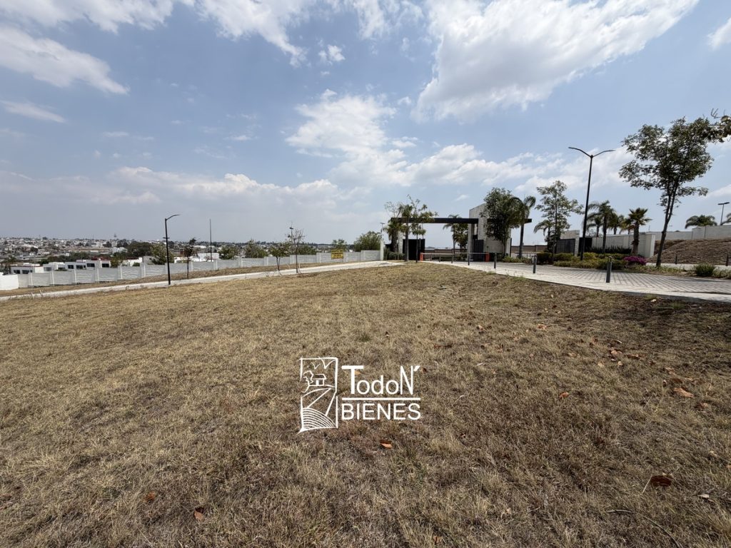 Venta terreno Lomas de Angelópolis Cascatta Parque Adara Puebla