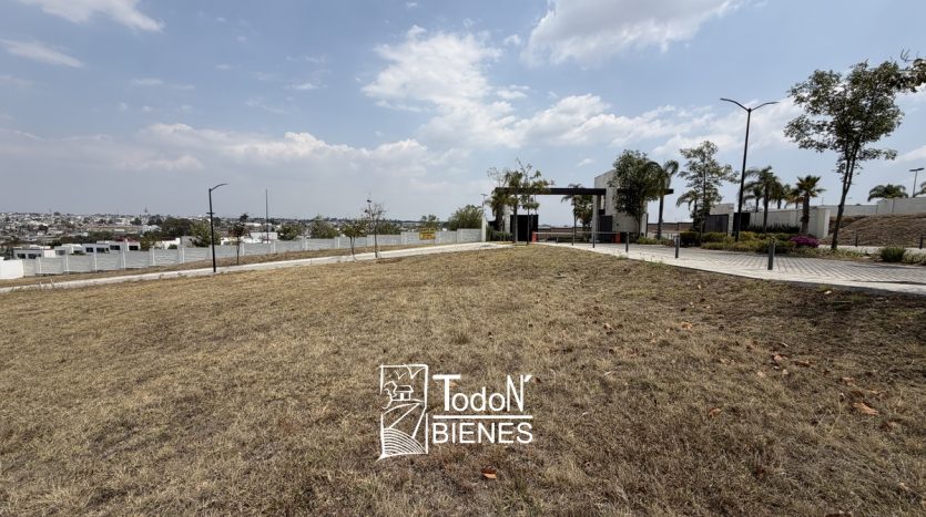 Venta terreno Lomas de Angelópolis Cascatta Parque Adara Puebla